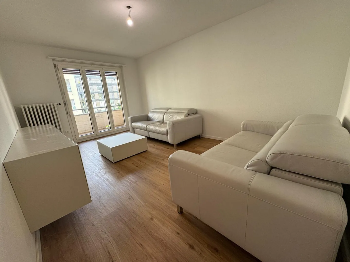 Appartamento arredato nel centro della città di Zug - Foto 5 di 6
