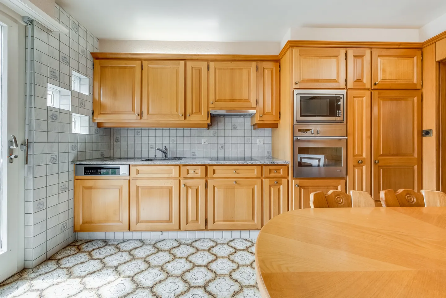 Villa individuelle avec studio - Photo 2 sur 8
