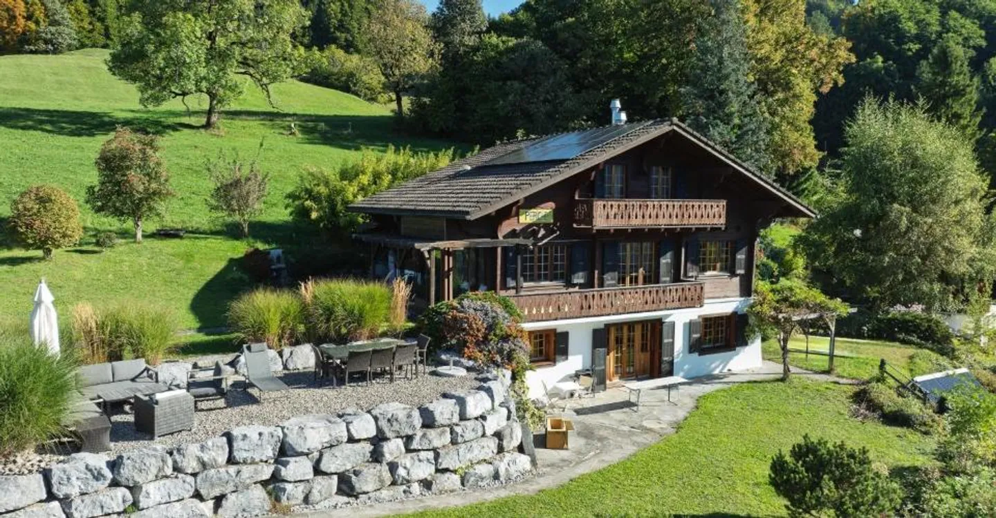 Individual chalet with 7.5 rooms 3 min. by car from Gryon/Barboleuse - Photo 3 of 12