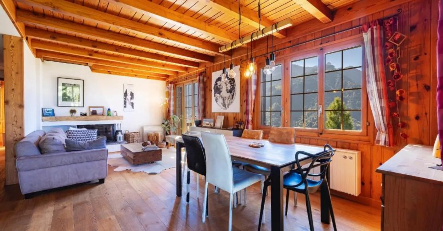 Individual chalet with 7.5 rooms 3 min. by car from Gryon/Barboleuse - Photo 5 of 12