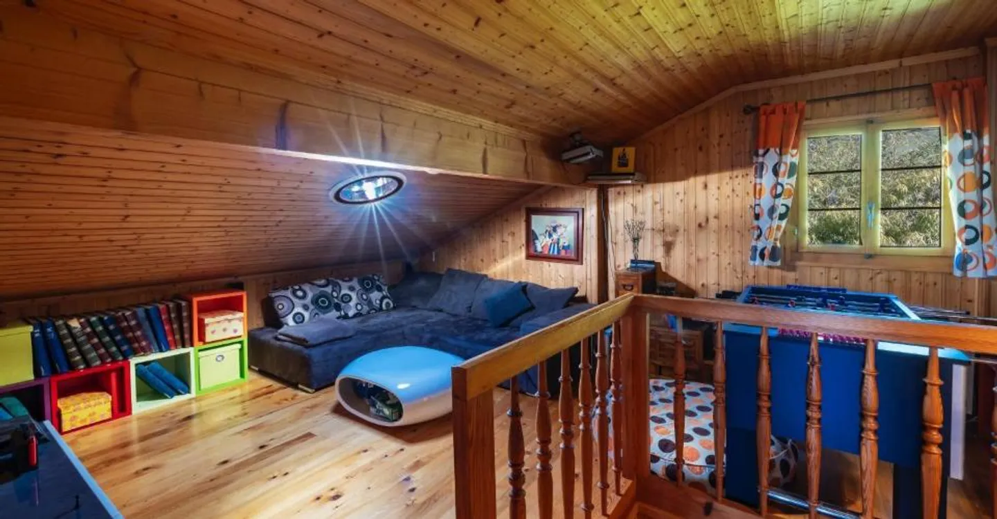 Individual chalet with 7.5 rooms 3 min. by car from Gryon/Barboleuse - Photo 8 of 12