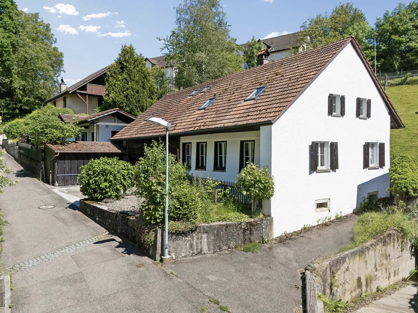 Charmante ancienne ferme - soigneusement rénovée avec un atelier séparé - Photo 2 sur 14