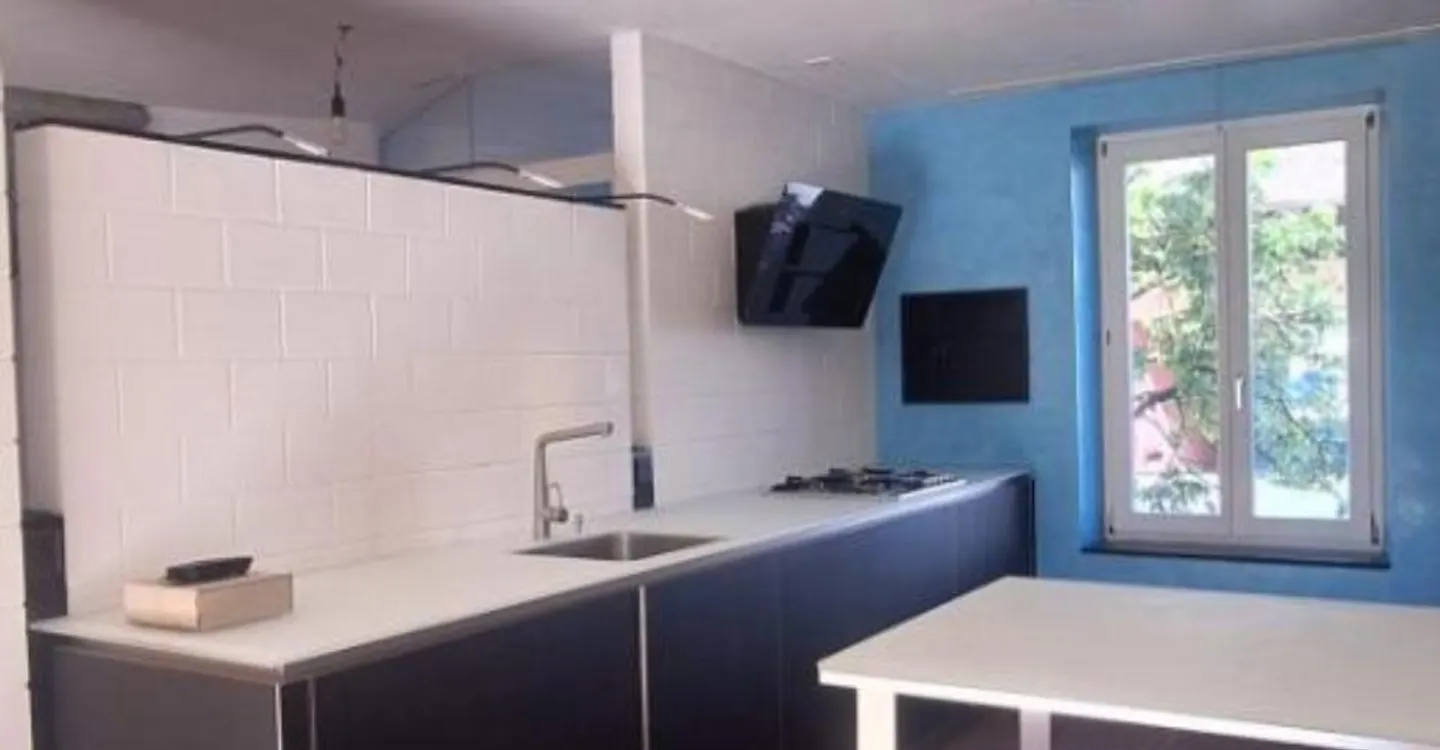 Casa a schiera affascinante con terrazza - Foto 7 di 15