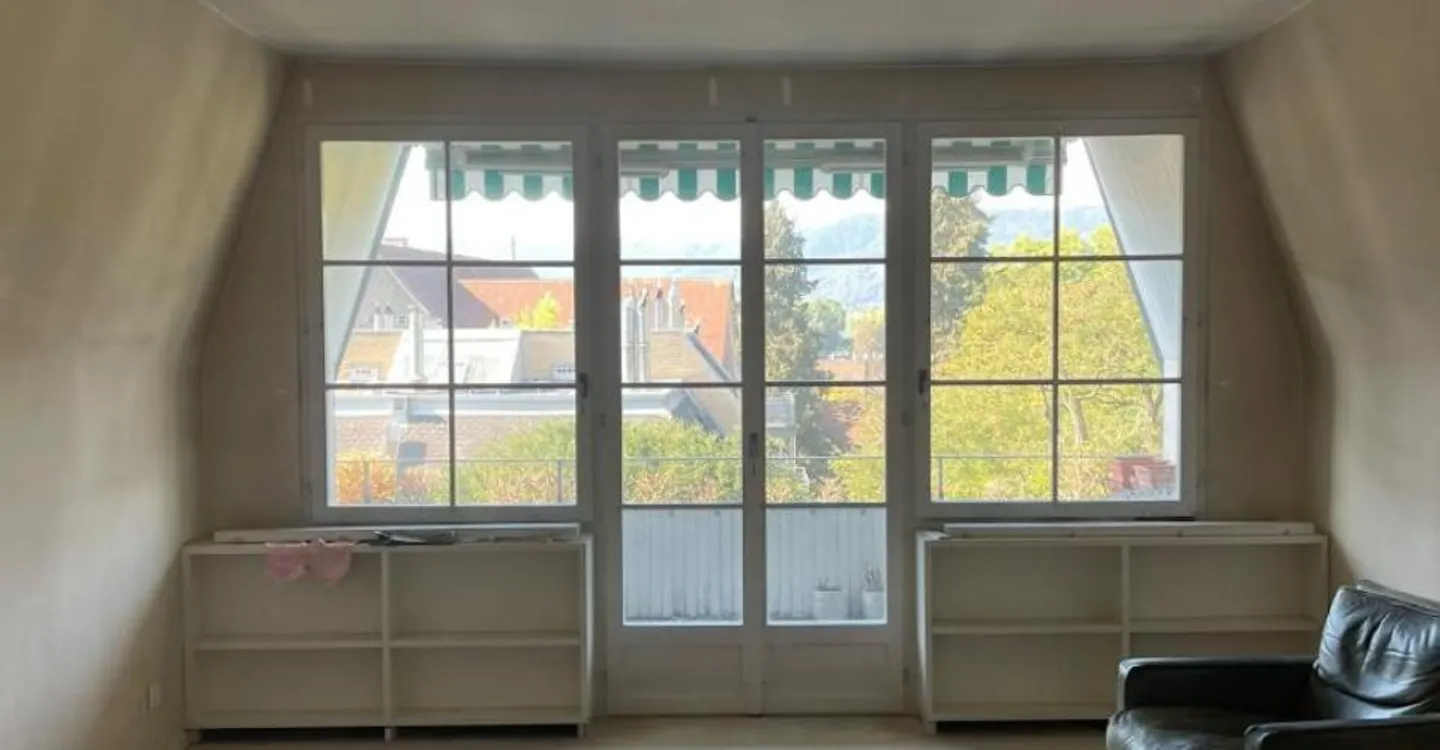Charming 5.5-room apartment in popular Seefeld – limited until 31.03.2027 - Photo 2 of 7