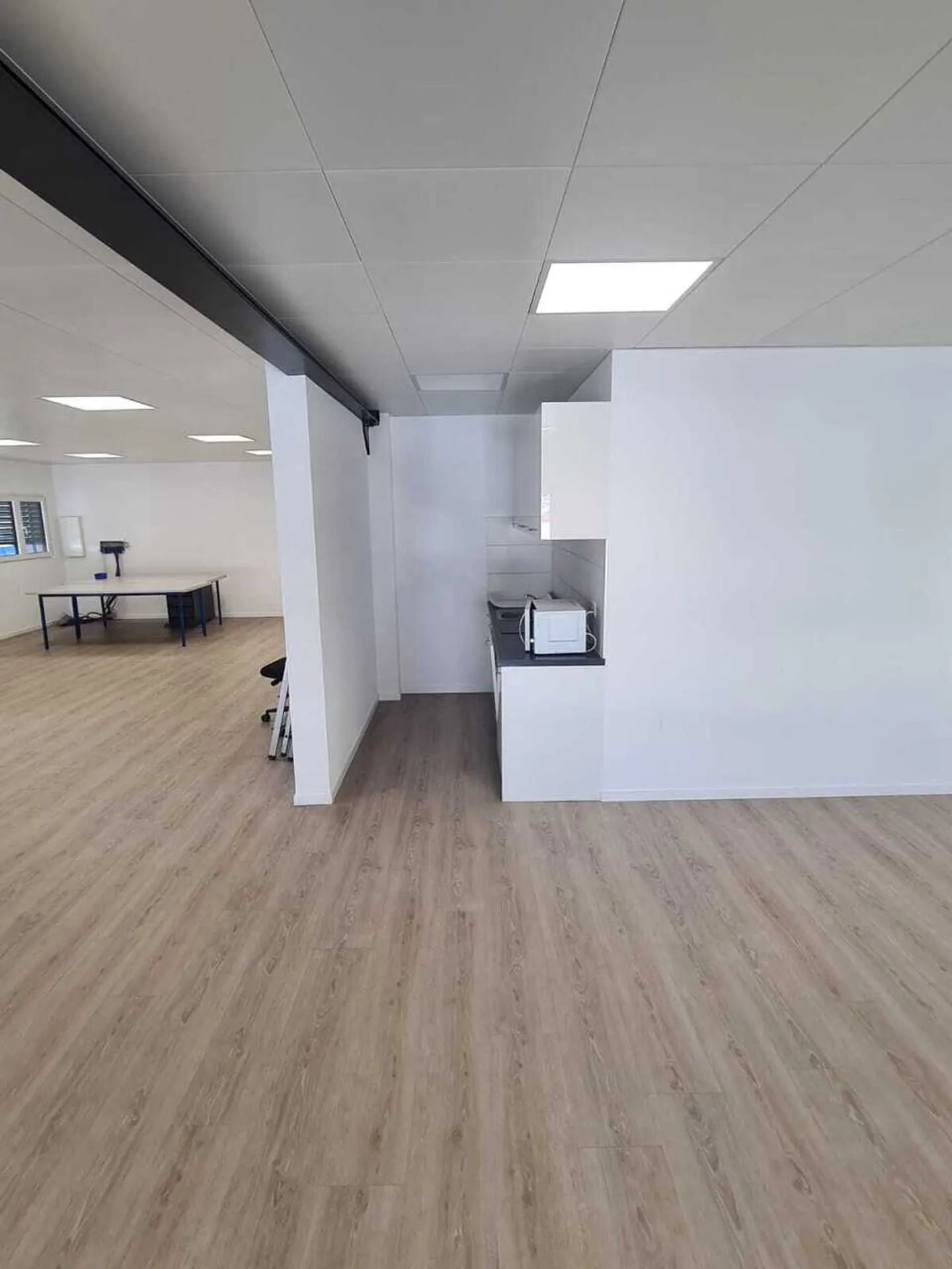 Espace de Bureau Polyvalent à Aigle - Photo 9 sur 9
