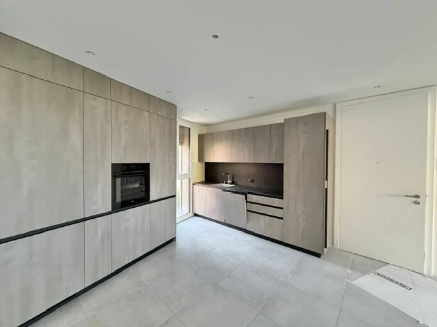 Modernes Apartment in Locarno - Foto 6 von 11