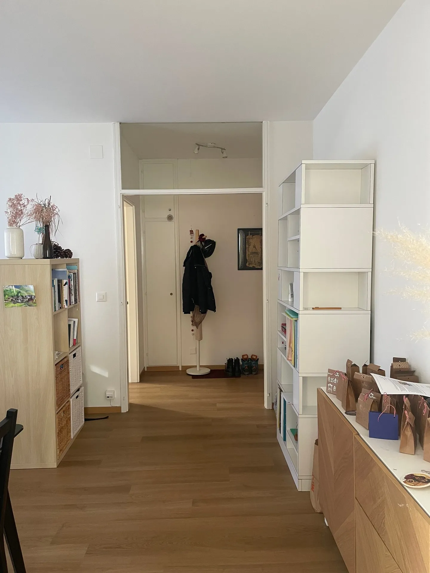 MENDRISIO - APPARTAMENTO DI 2,5 STANZE IN AFFITTO - Foto 2 di 6