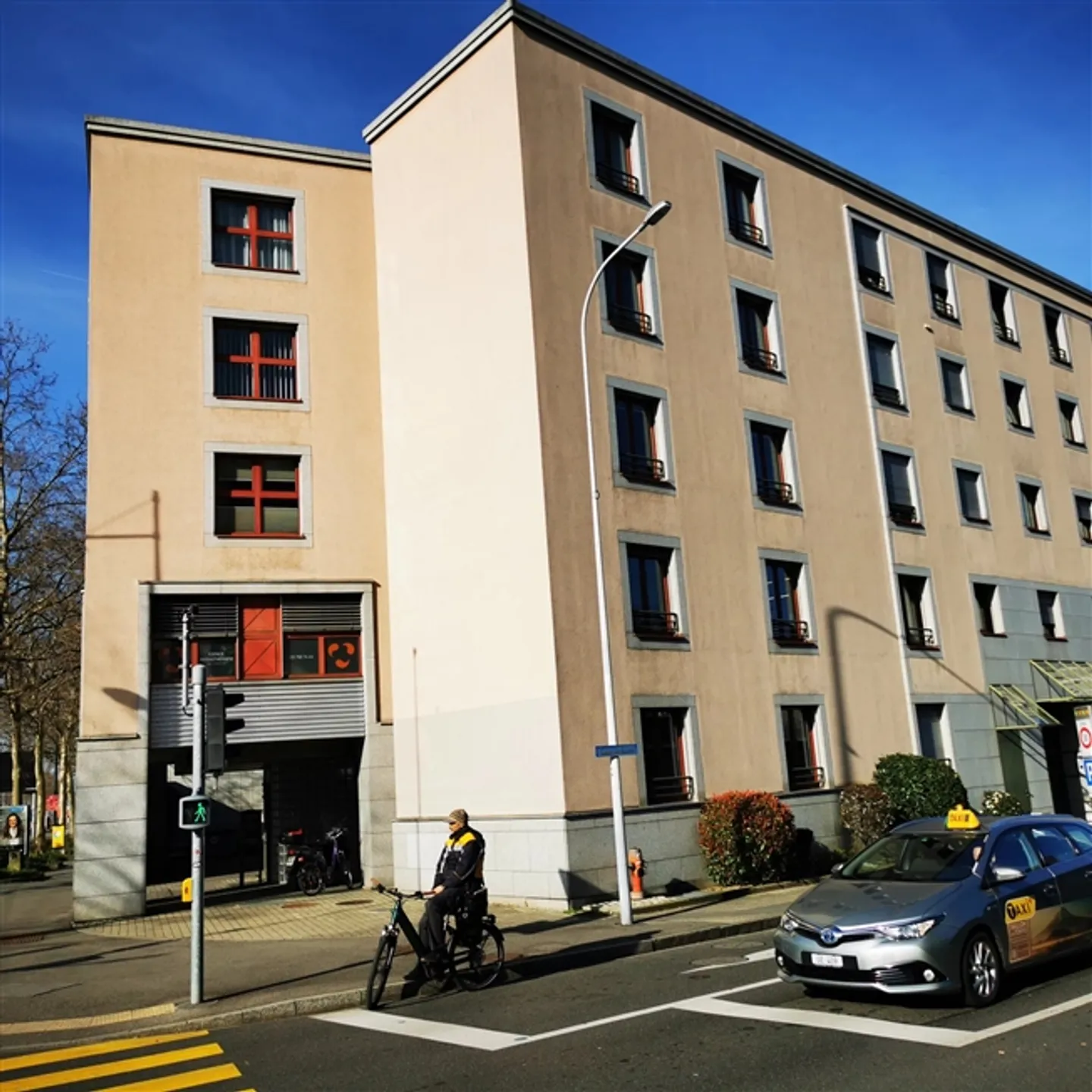 Bureaux joliment meublés - Photo 15 sur 16