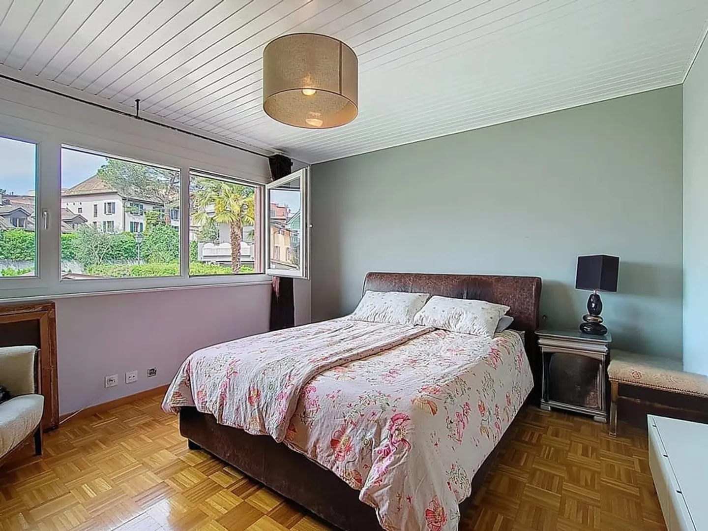 ESCLUSIVO: A 2 minuti dal lago! Casa di 5.5P con grande terrazza e vista - Foto 5 di 13