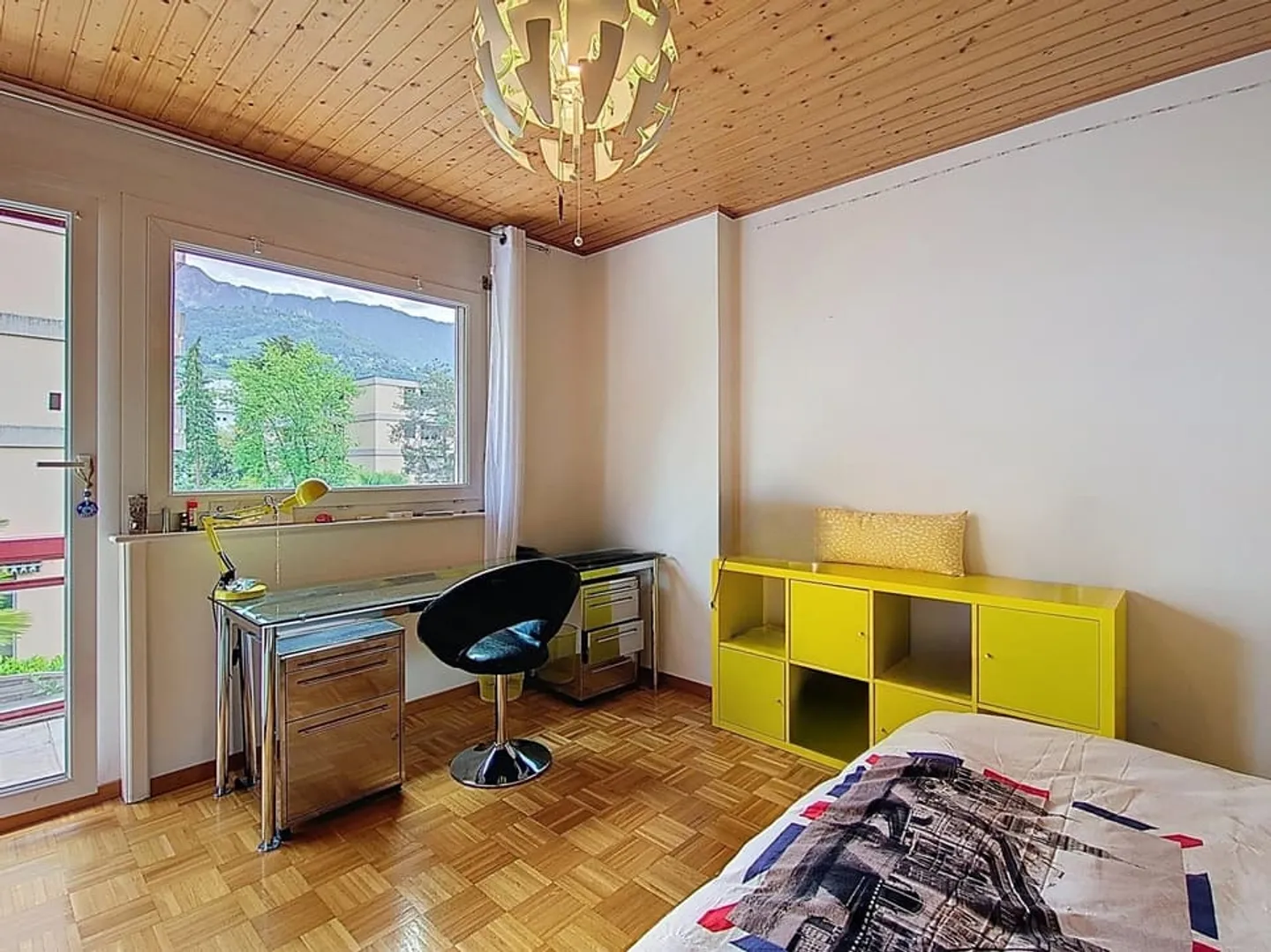 ESCLUSIVO: A 2 minuti dal lago! Casa di 5.5P con grande terrazza e vista - Foto 9 di 13