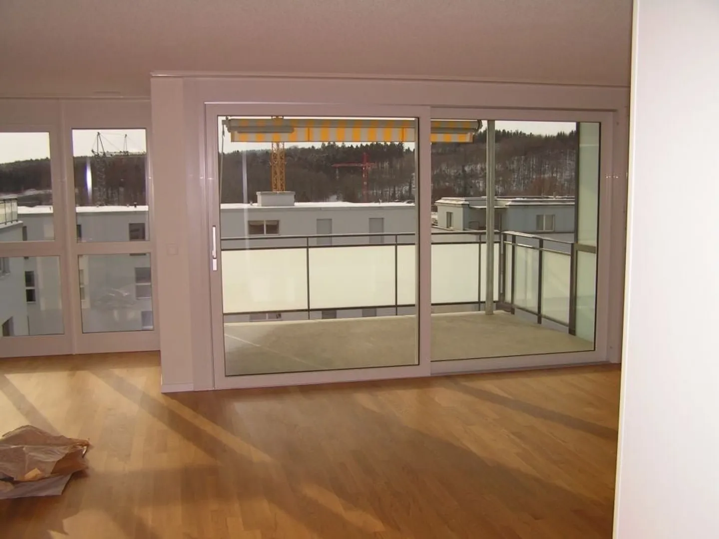 Modern 4.5-room apartment with balcony - Photo 5 of 10