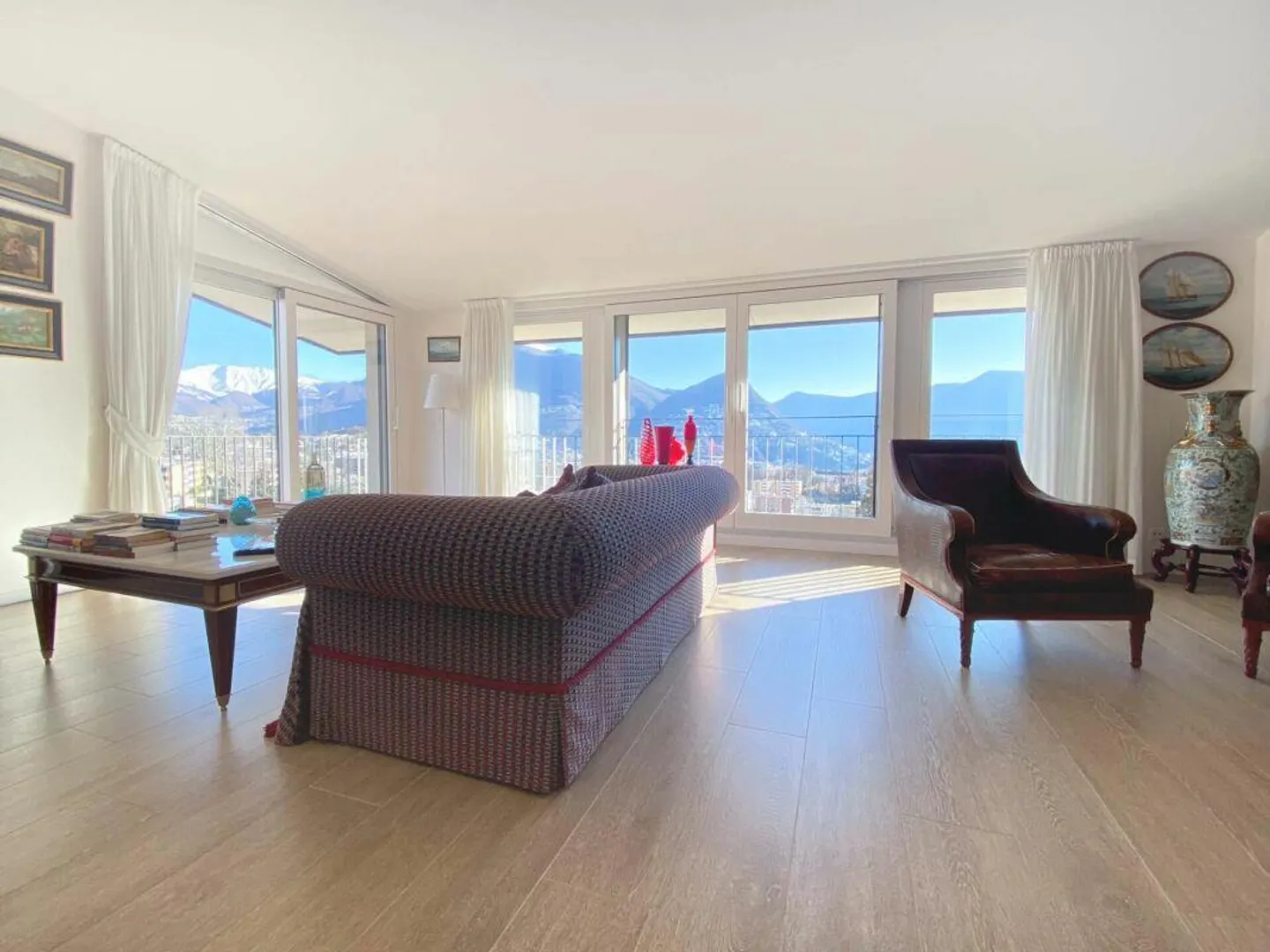 BREGANZONA · REFINED DUPLEX WITH TERRACE · EXCLUSIVE RESIDENCE - Photo 5 of 18