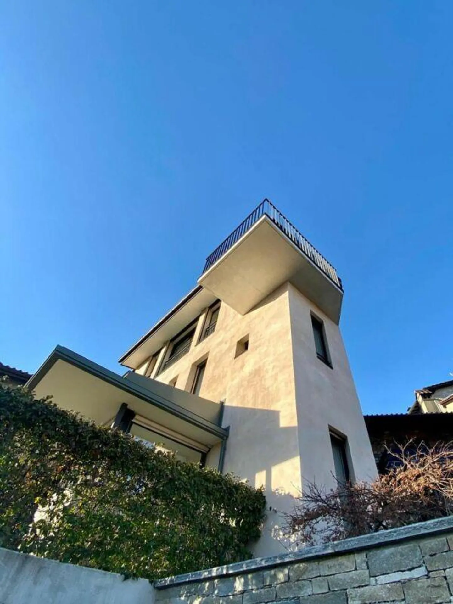 BREGANZONA · REFINED DUPLEX WITH TERRACE · EXCLUSIVE RESIDENCE - Photo 18 of 18