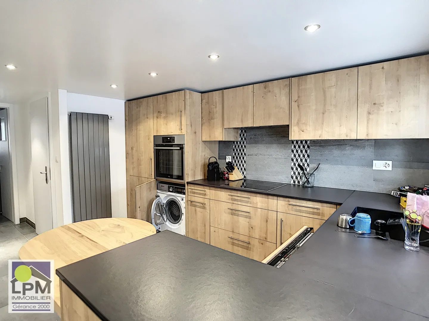 Chalet 3.5 rooms - Photo 2 of 8