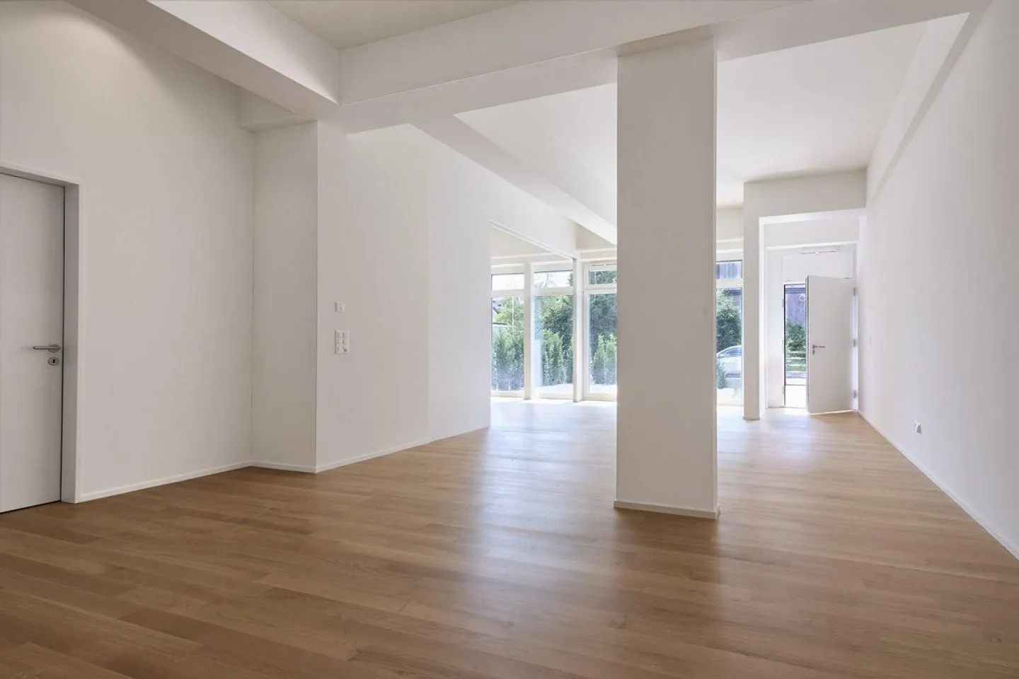 Appartamento Loft Moderno con Giardino - L'Architettura Incontra l'Atmosfera - Foto 6 di 11