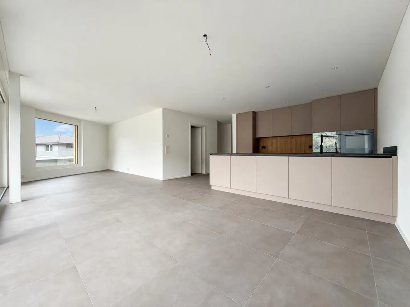 FIRST RENTAL Unique Living Experience - exclusive 3.5-room apartment... - Photo 4 of 15