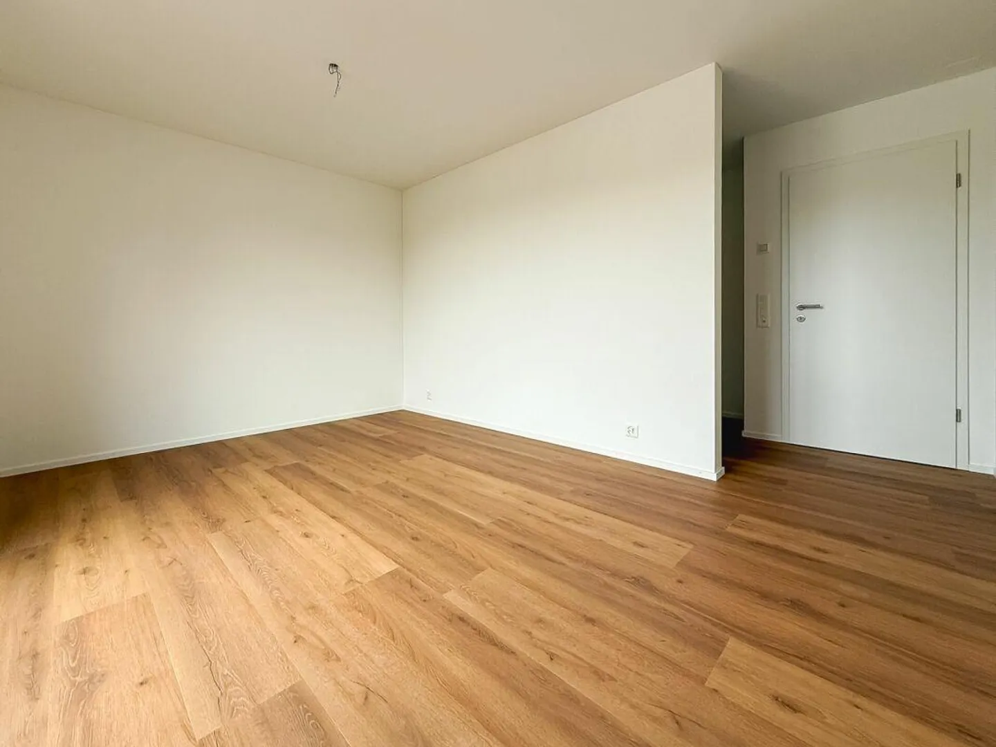 FIRST RENTAL Unique Living Experience - exclusive 3.5-room apartment... - Photo 8 of 15
