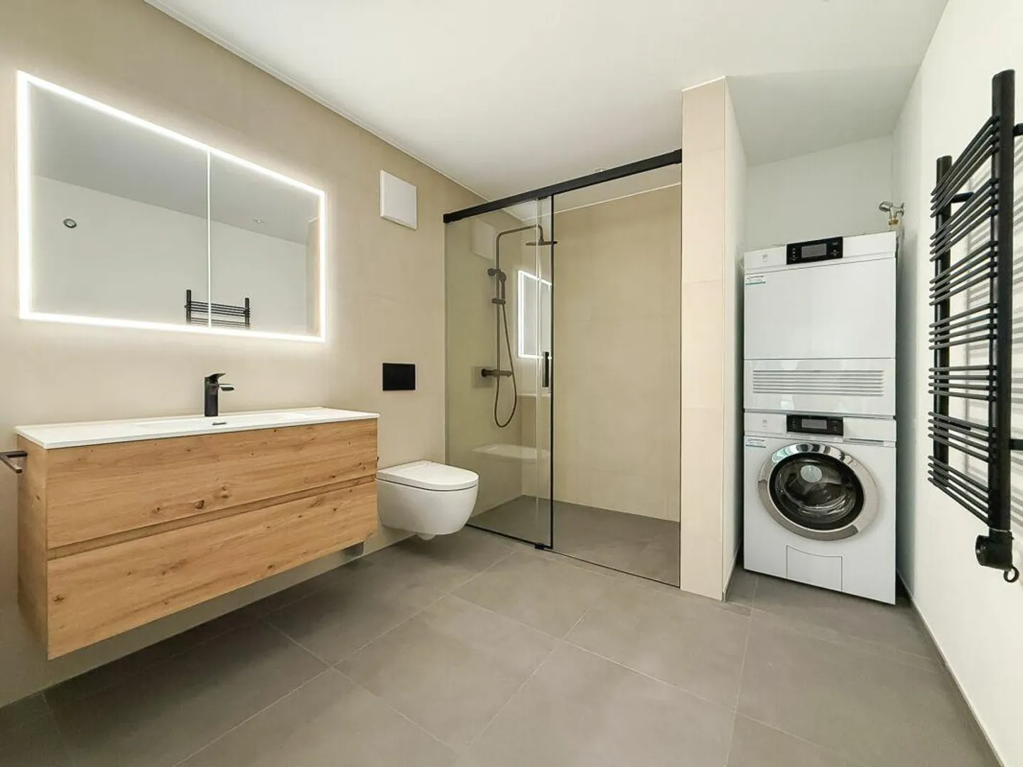 FIRST RENTAL Unique Living Experience - exclusive 3.5-room apartment... - Photo 10 of 15
