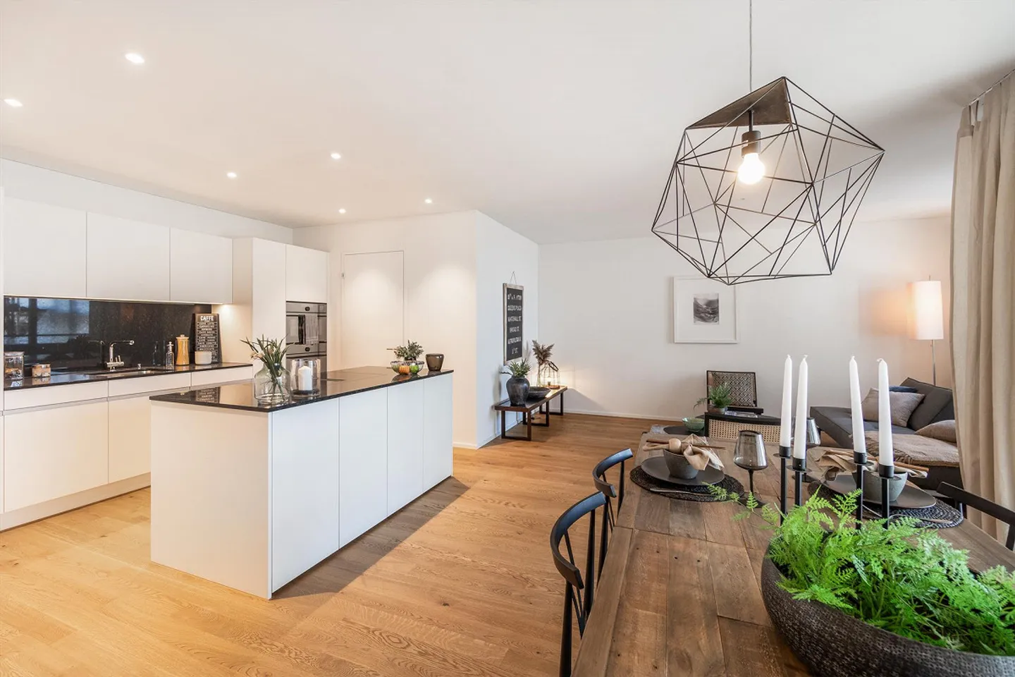 Appartement familial avec terrain de sport et école à proximité - Photo 5 sur 10