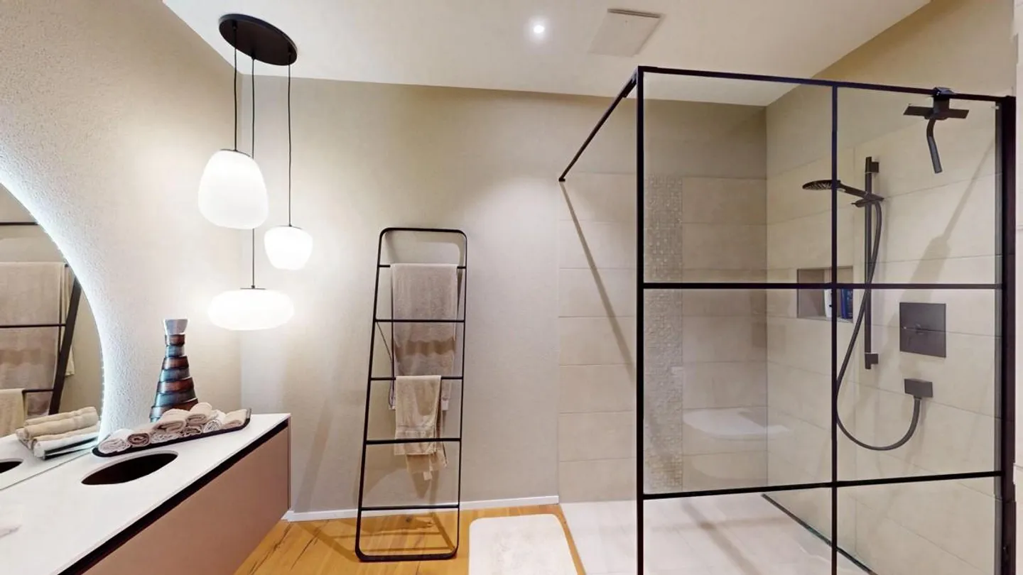 Luxurious terrace apartment with unobstructed mountain panorama - Photo 11 of 12