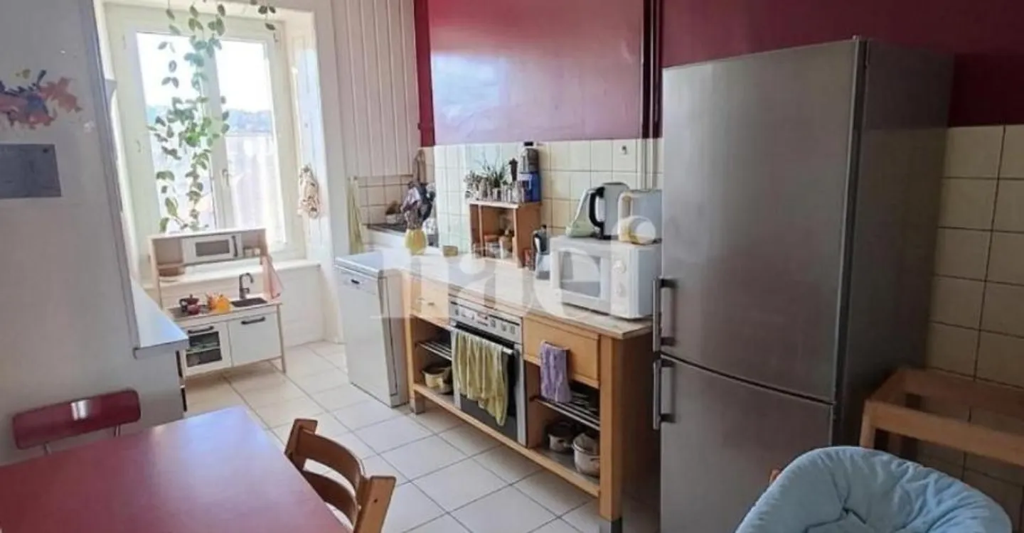3-Zimmer-Wohnung mit Balkon im 3. Stock - Foto 4 von 6