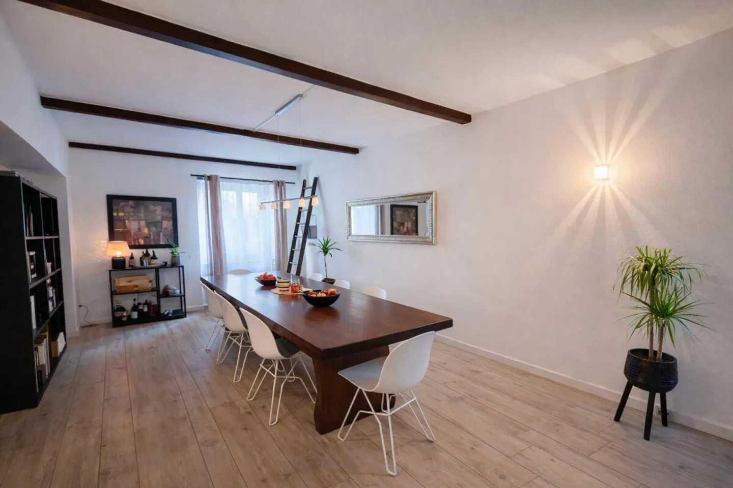 Bella casa unifamiliare nel centro storico, ristrutturata - Foto 6 di 24