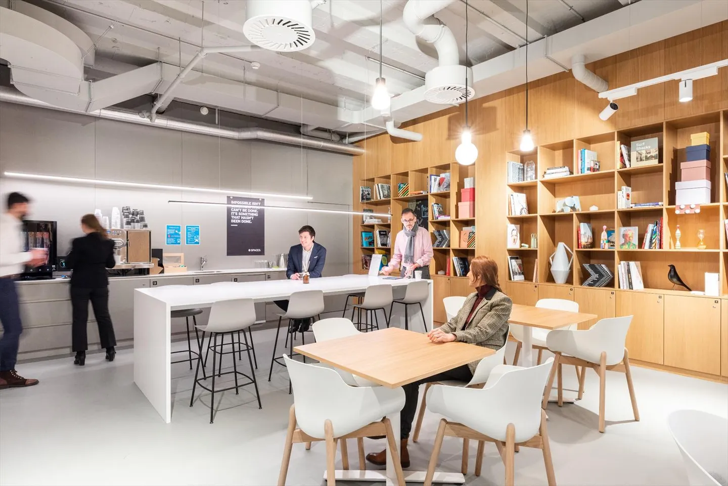 Un ufficio di coworking aperto dal design straordinario per 10 persone in Spaces Nations - Foto 13 di 15