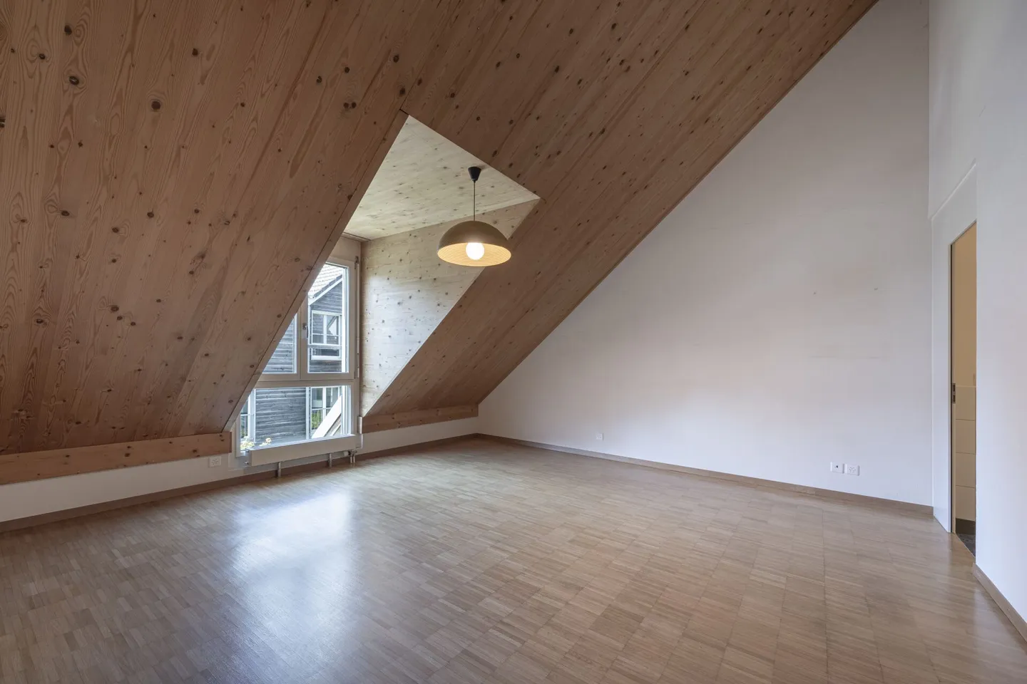 Charmantes Reihenhaus in Horgen - Foto 9 von 15