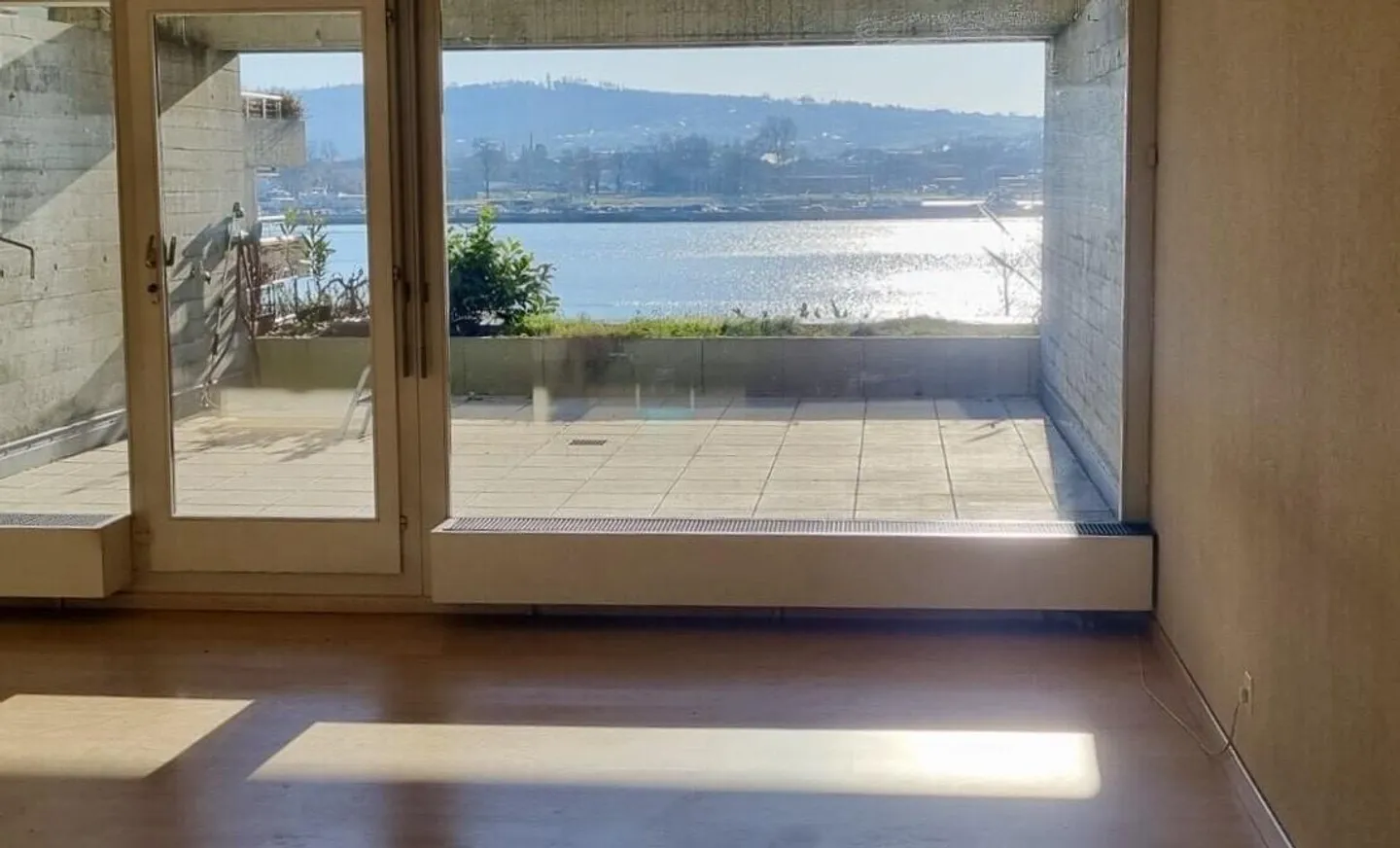 Terraced house by Lake Biel with shared lakeside area - Photo 3 of 13