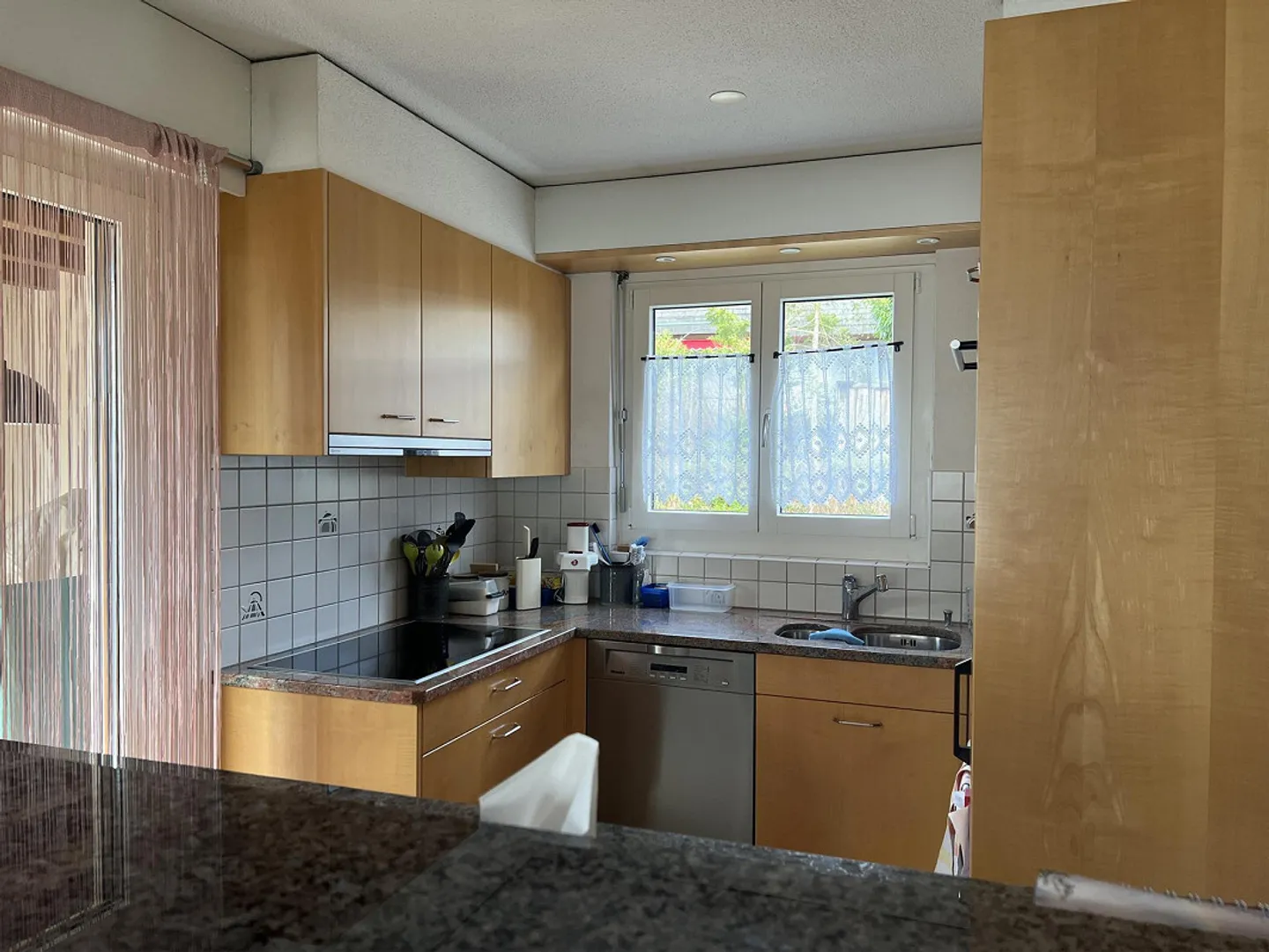 Einfamilienhaus mit Pool - Foto 4 von 14