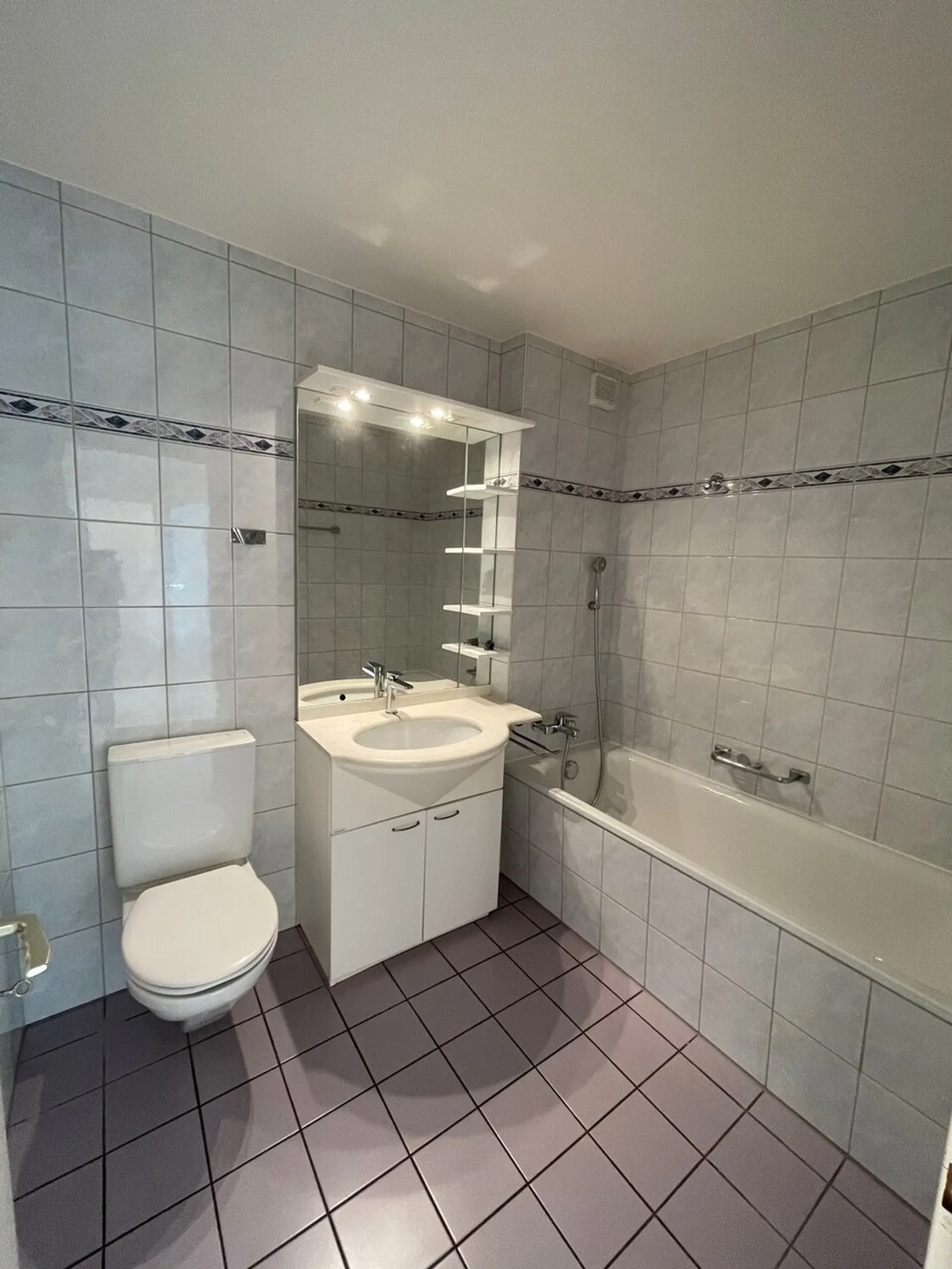 Incantevole appartamento di 4,5 stanze in un quartiere molto familiare - Foto 6 di 13