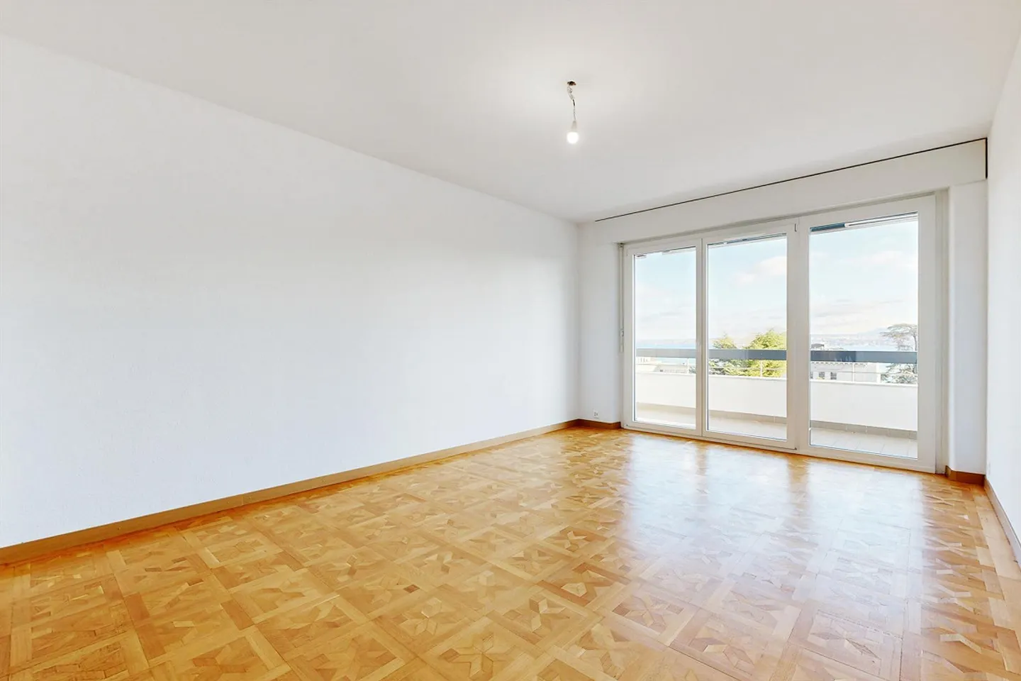 Appartement moderne près du lac - Photo 6 sur 12
