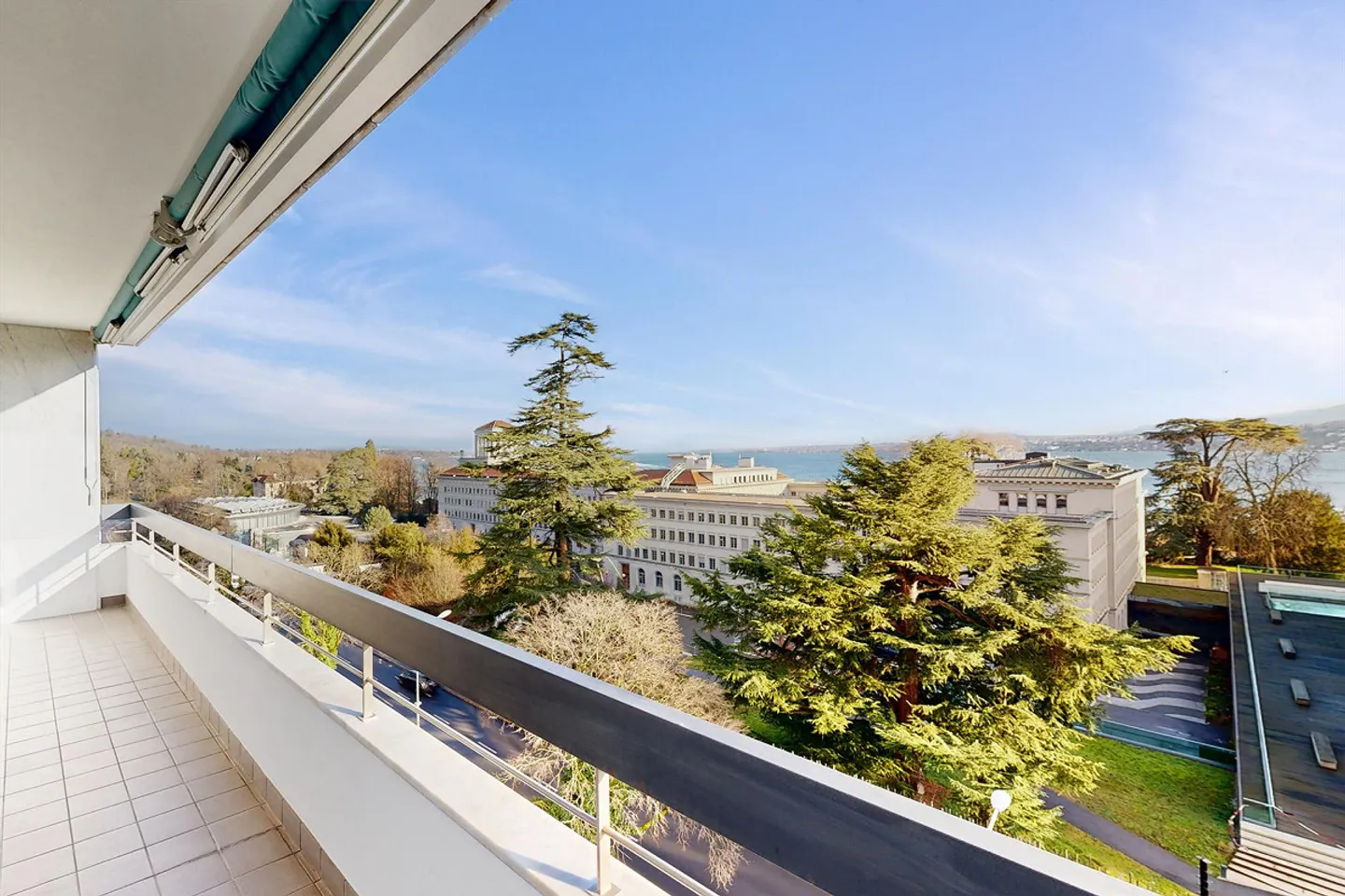 Appartement moderne près du lac - Photo 9 sur 12