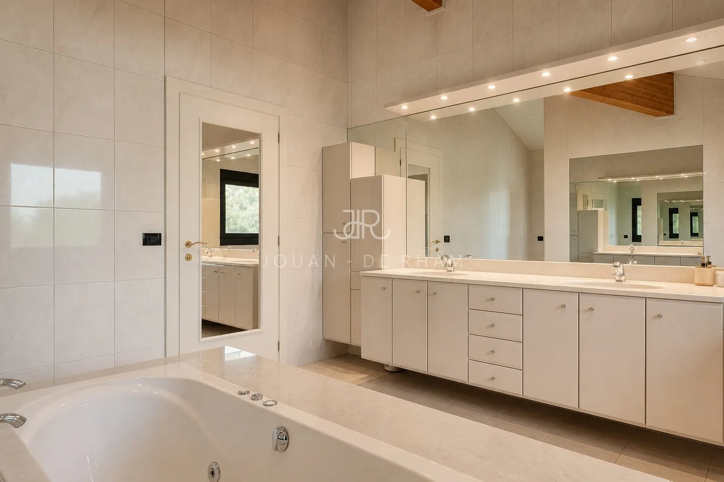 Vésenaz | Superb property near the lake - Photo 8 of 10