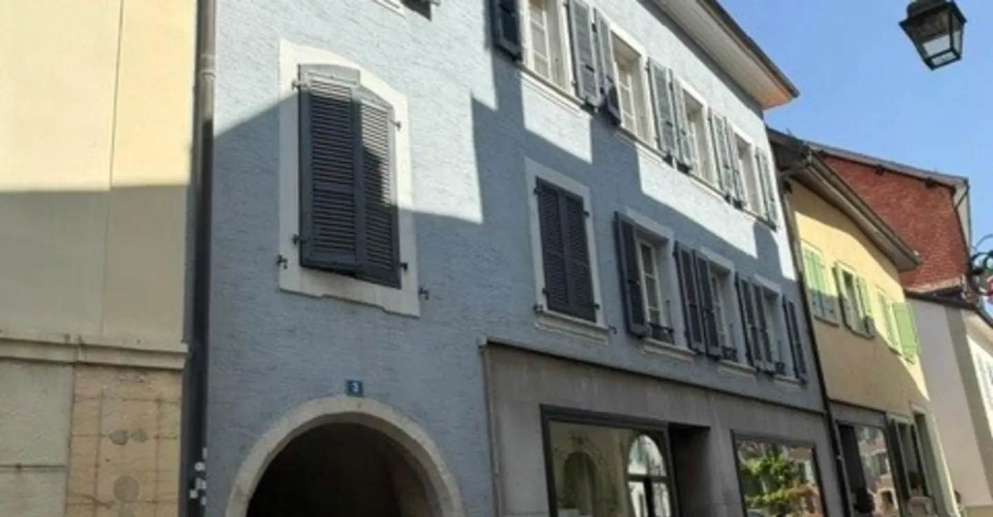Geräumige 6-Zimmer-Wohnung - Foto 1 von 17