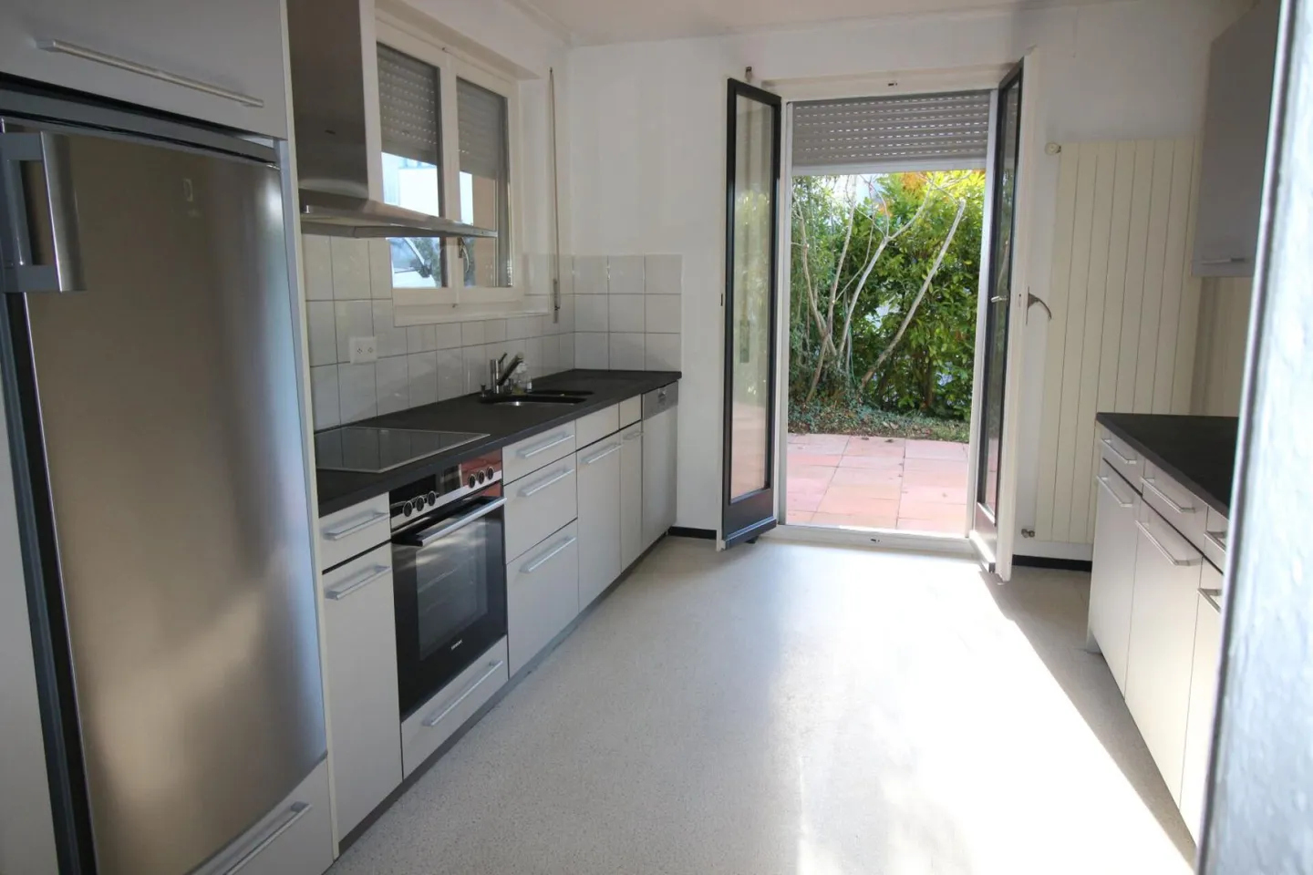 Charming Detached House in Anières - Photo 7 of 16