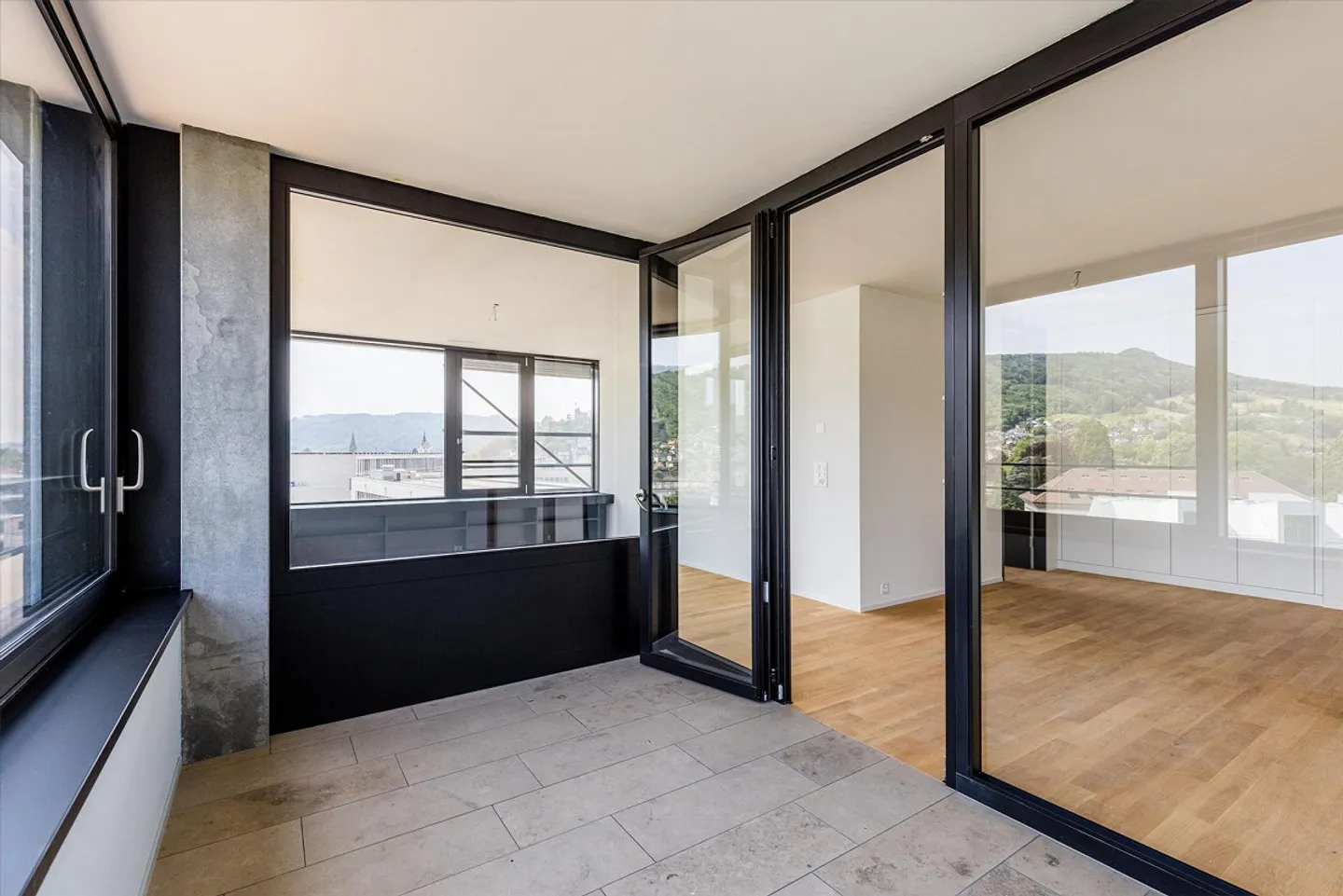 Modernes Apartment im Akara Tower - Foto 7 von 7