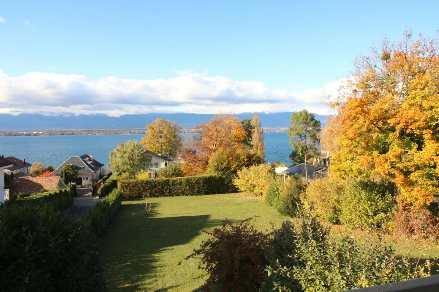 Charming Detached House in Anières - Photo 3 of 16