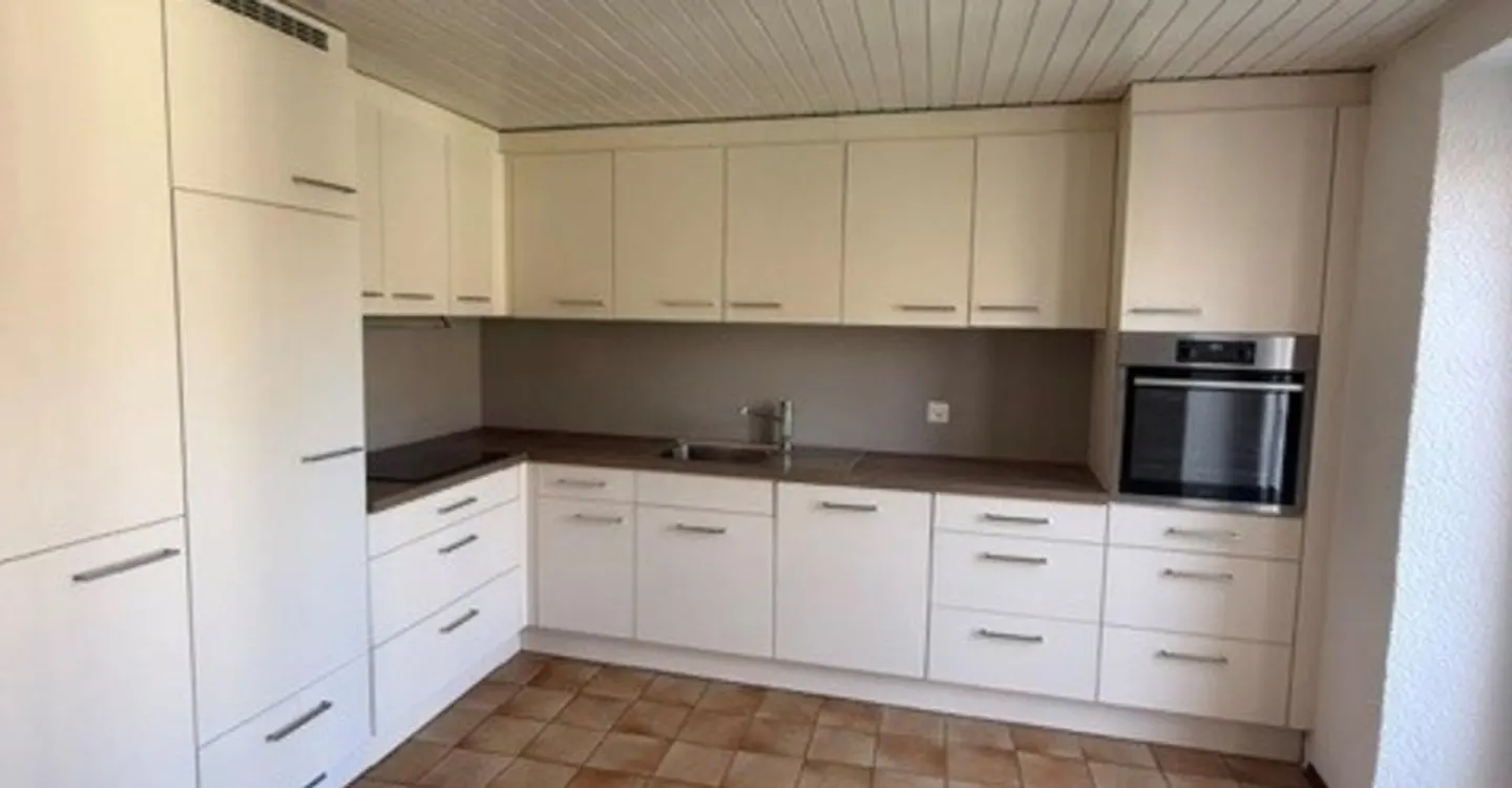 Geräumige 6-Zimmer-Wohnung - Foto 4 von 17