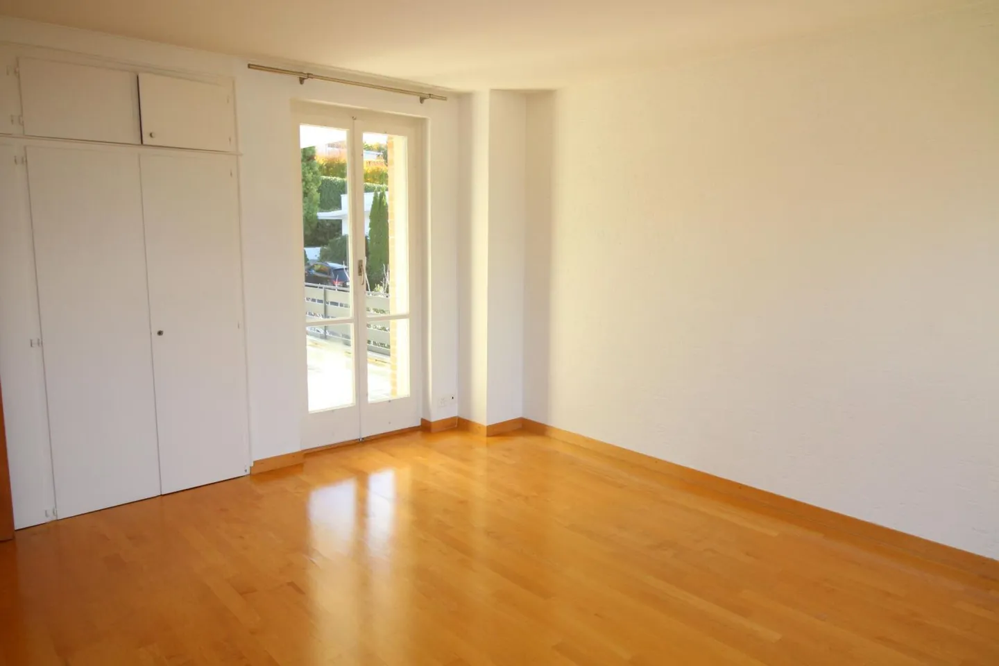 Charming Detached House in Anières - Photo 12 of 16