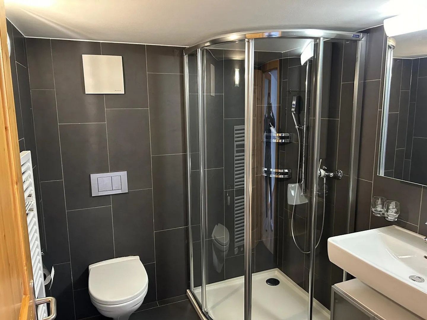 Appartamento spazioso e accogliente di 2,5 stanze - Foto 2 di 12