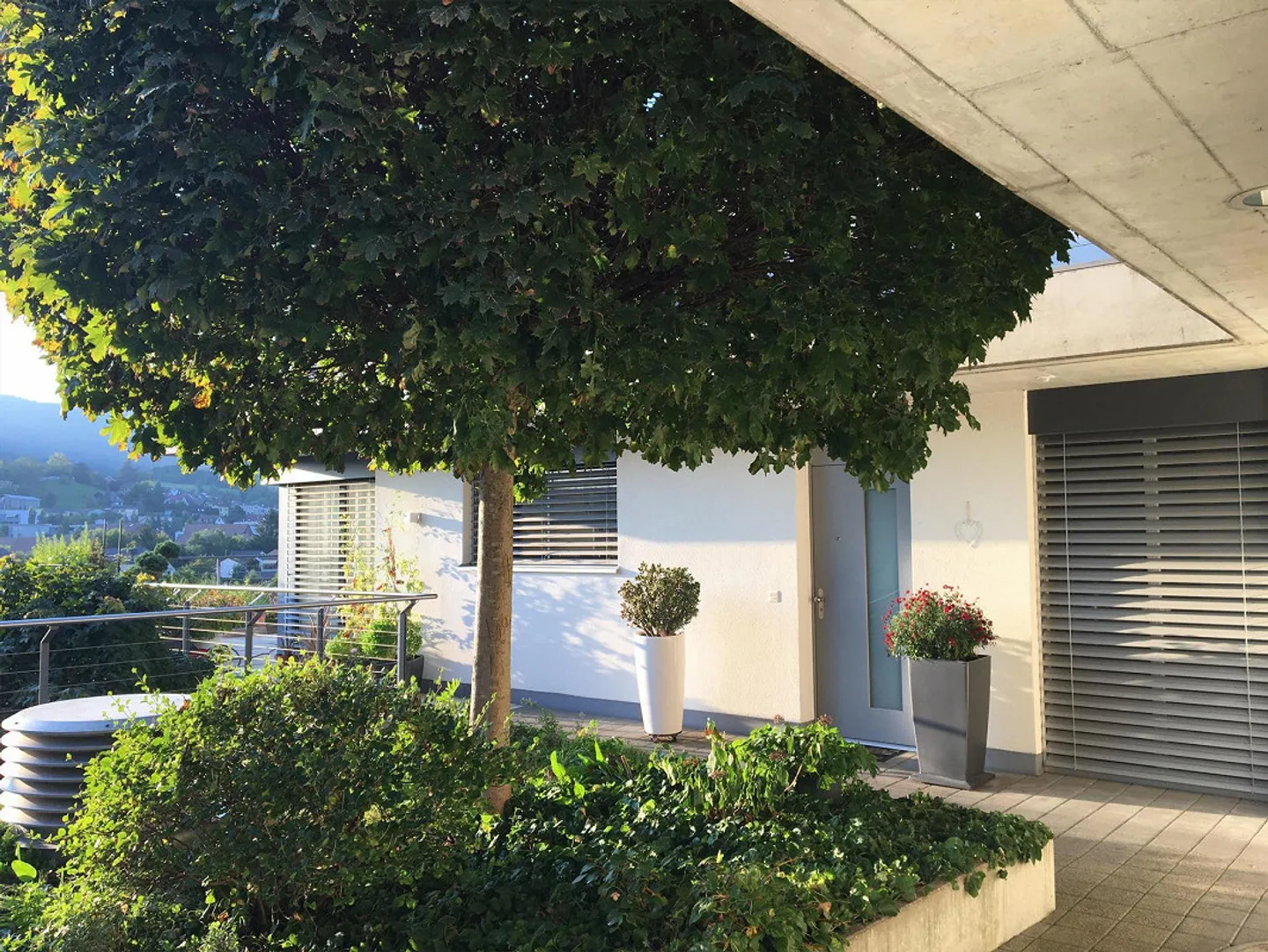 Stilvolles Terrassenhaus mit Ausblick - Foto 9 von 11