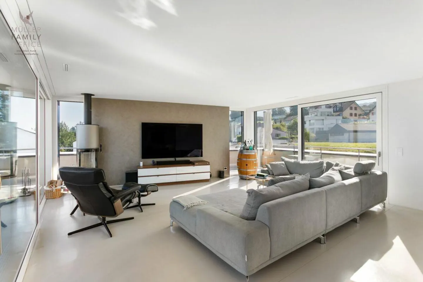Appartamento attico di 5 1/2 stanze di nuova costruzione con vista mozzafiato sul lago - Foto 9 di 14