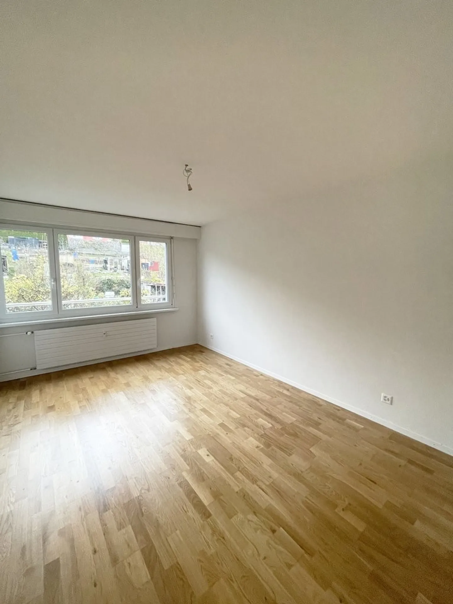 1ST NET RENT OFFERED - Nice 3-room apartment with lake view - Photo 6 of 9