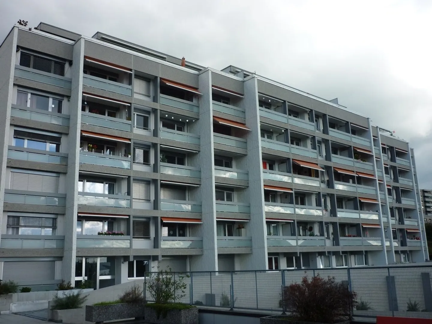 1ST NET RENT OFFERED - Nice 3-room apartment with lake view - Photo 8 of 9