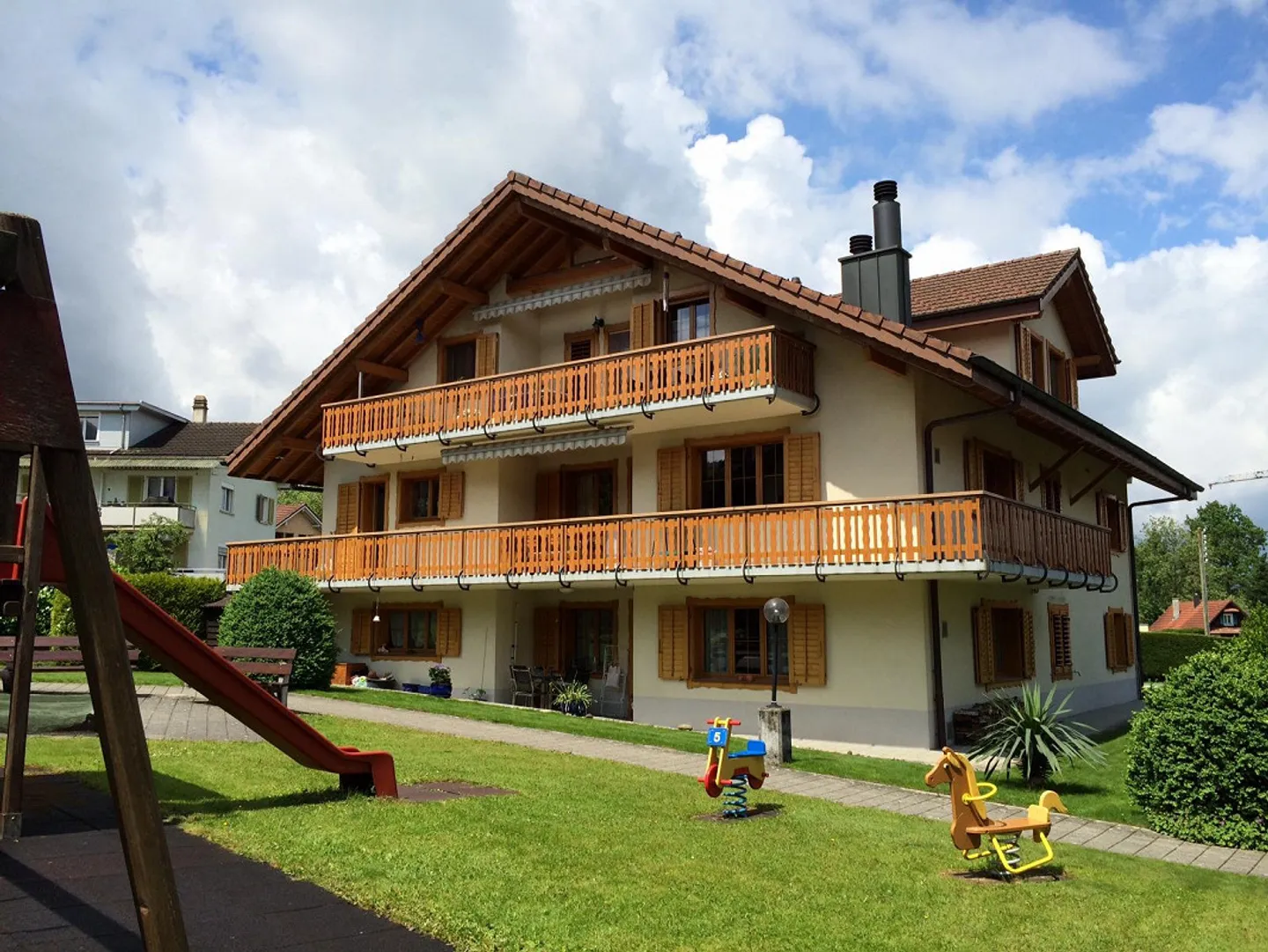 Charmante 5.5 Zimmerwohnung zu vermieten - Foto 1 von 10