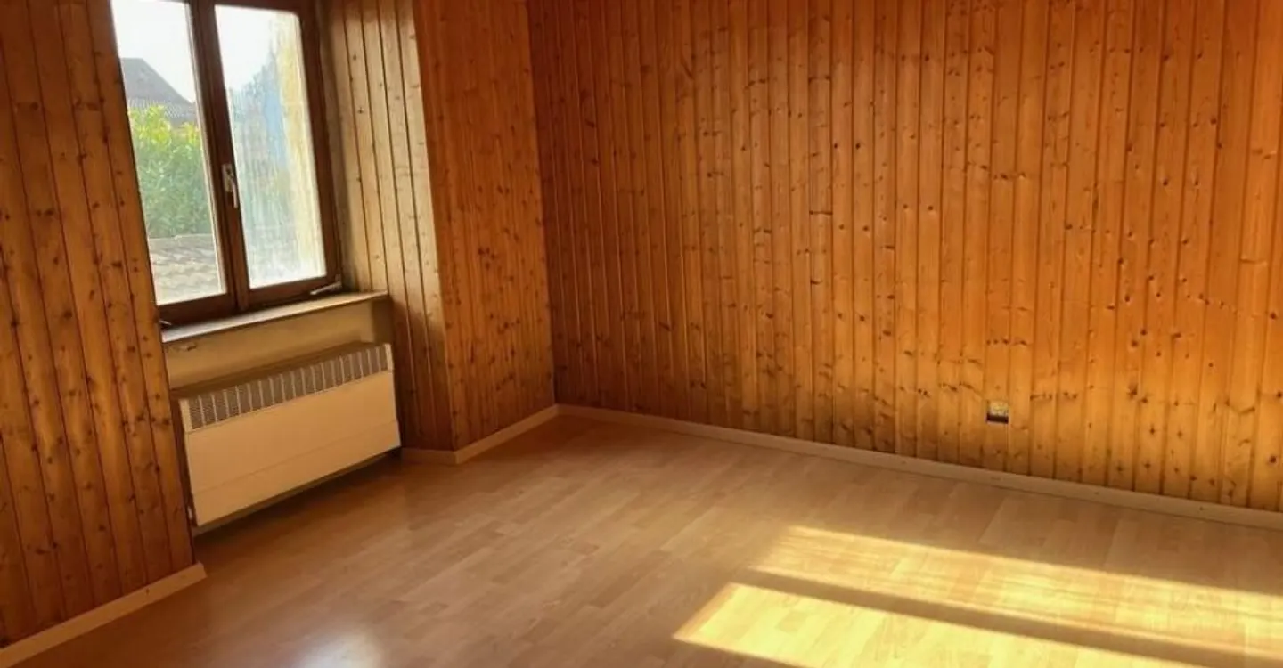 For sale charming small house of 5.5 rooms to renovate in Bonfol - Photo 8 of 13
