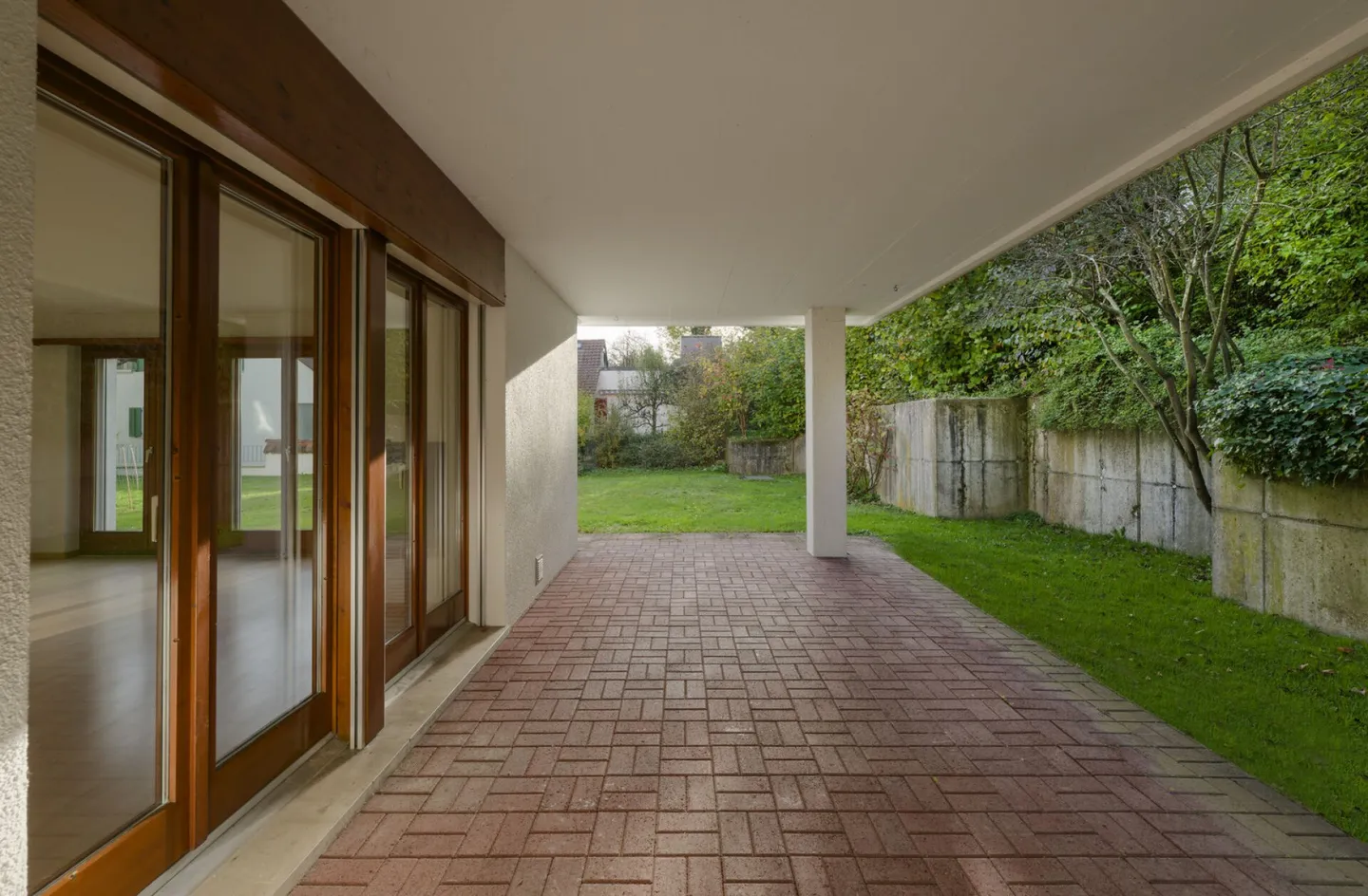 Appartamento giardino 4.5 camere con un meraviglioso ambiente - Foto 2 di 11