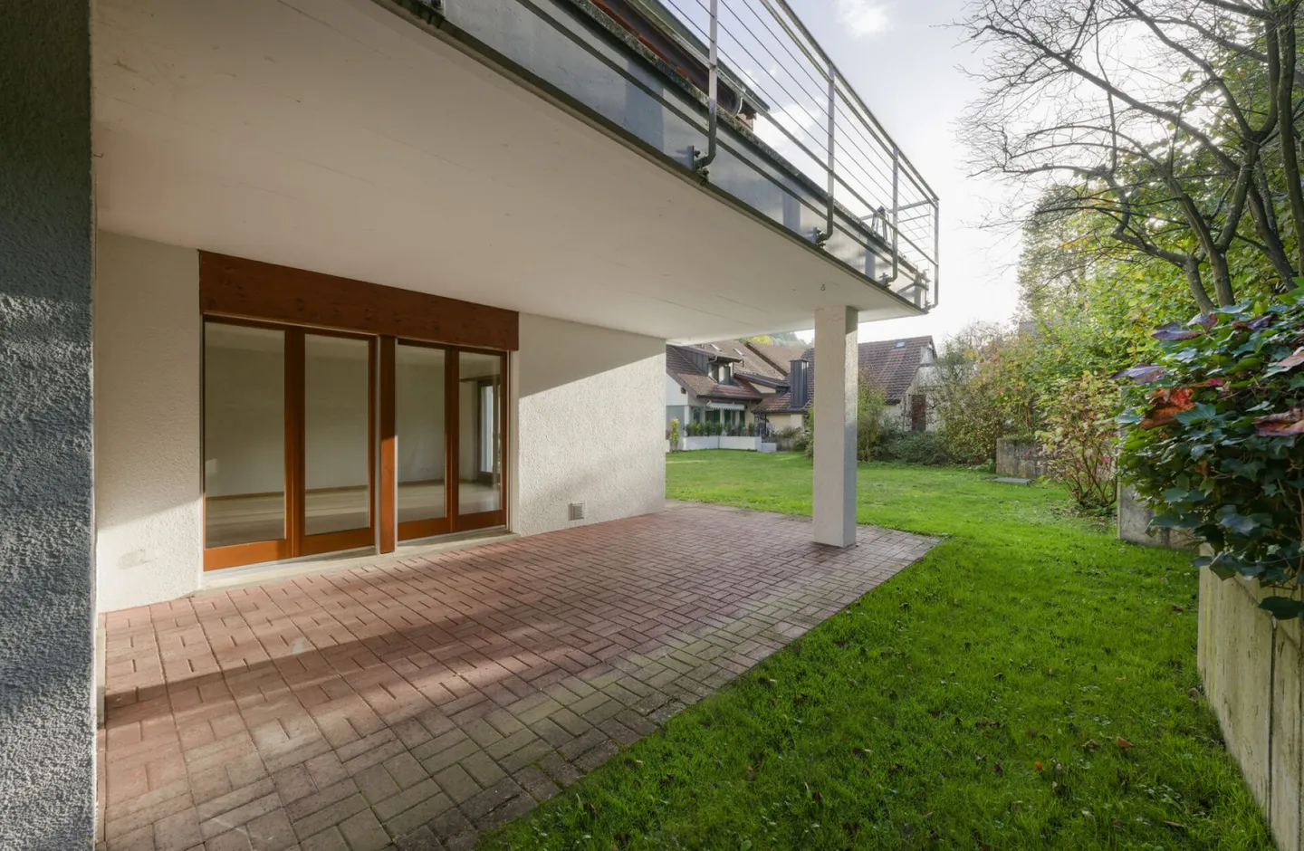 Appartamento giardino 4.5 camere con un meraviglioso ambiente - Foto 3 di 11