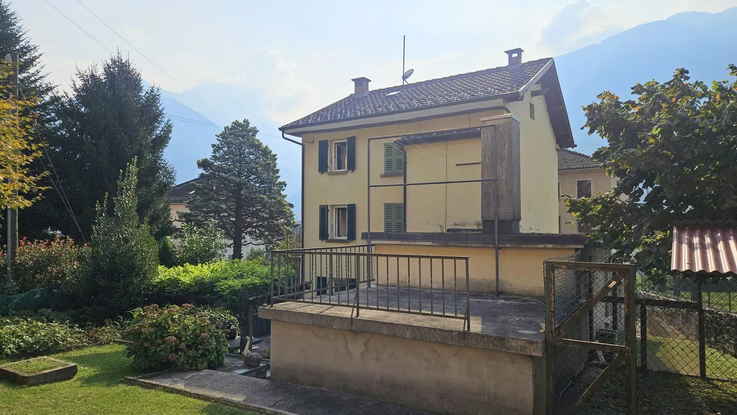 Casa Familiare con Giardino - Foto 7 di 18